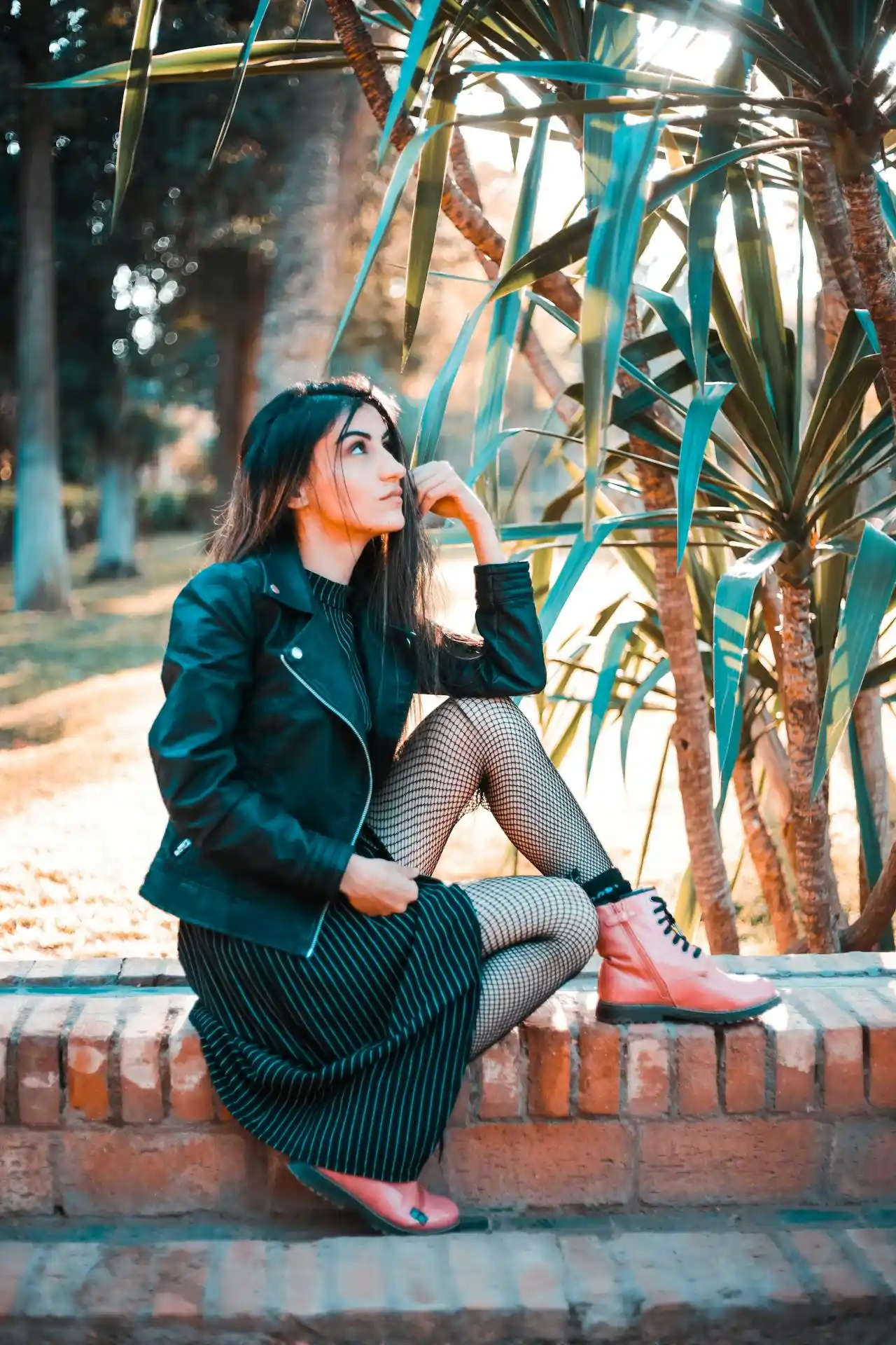 How to Make a Plain Dress Look Fancy without A Personal Stylist