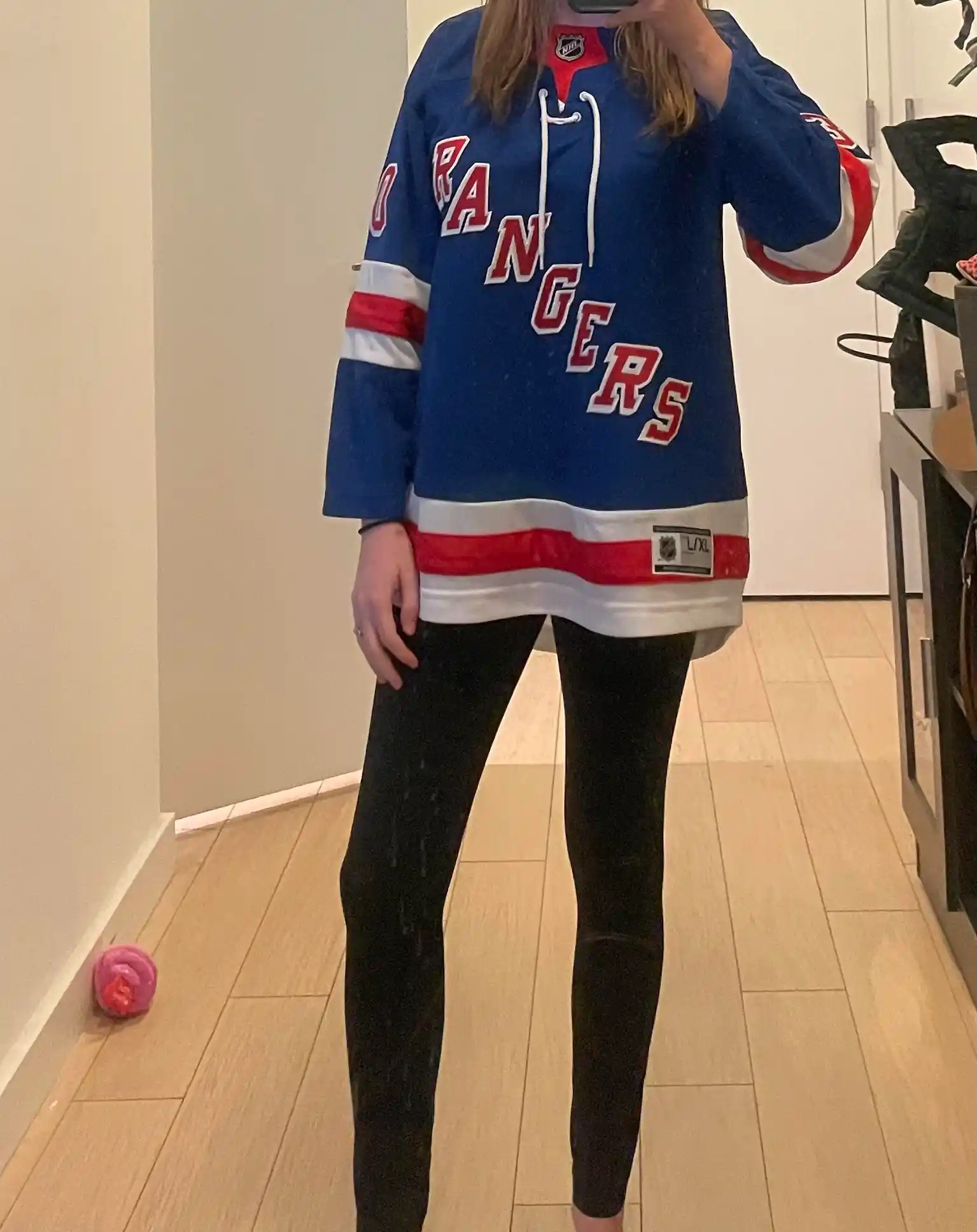 What to Wear to A Hockey Game (The Cold, Hard Truth)